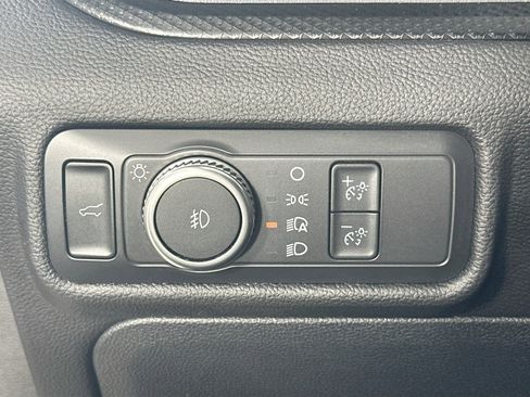 Used 2021 Ford Explorer ST w/ Equipment Group 401A image 10