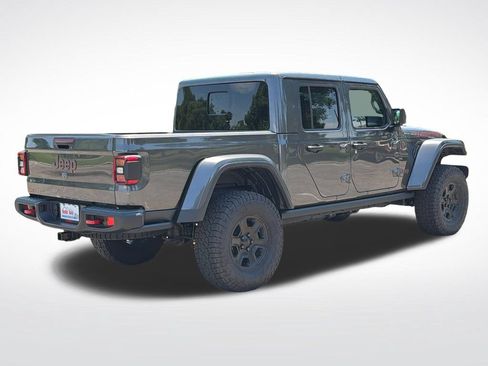 Used 2025 Jeep Gladiator Rubicon w/ Convenience Group AWD/4WD image 6