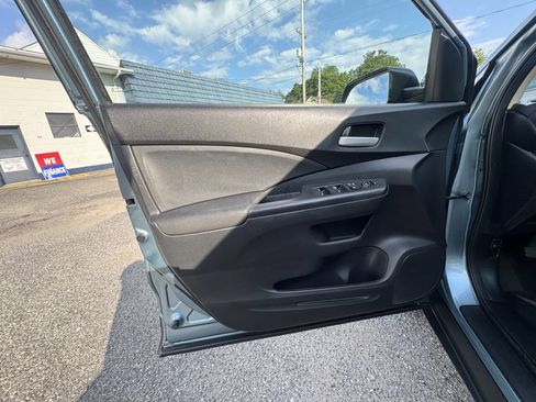 Used 2016 Honda CR-V SE image 13