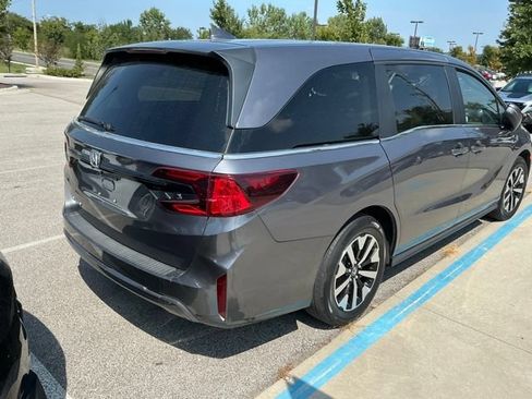 Used 2025 Honda Odyssey EX-L image 7