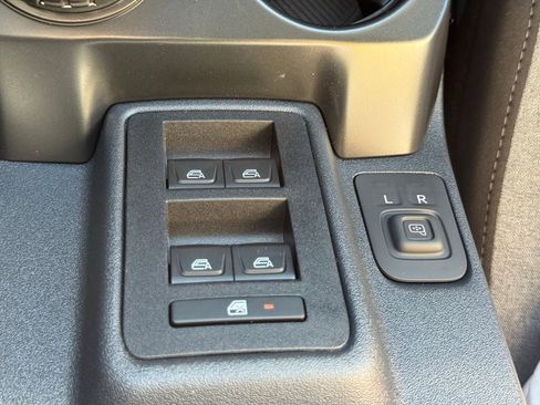 New 2025 Ford Bronco Base w/ Sasquatch Package image 34