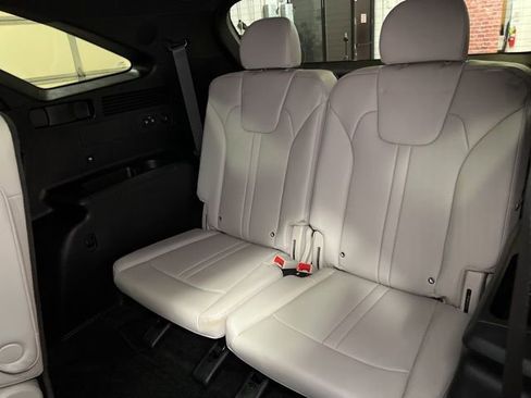 Used 2025 Kia Sorento SX Prestige image 57