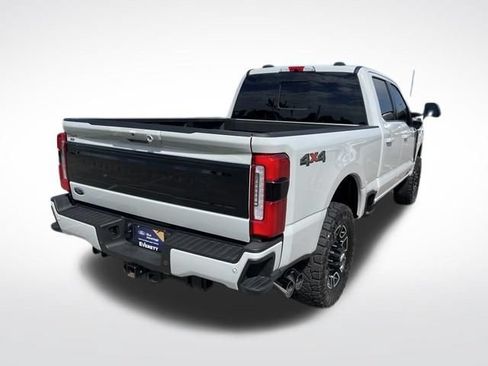 Used 2026 Ford F250 Platinum AWD/4WD image 9