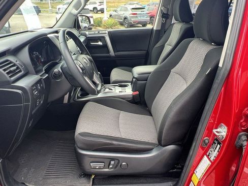 Used 2022 Toyota 4Runner SR5 image 18