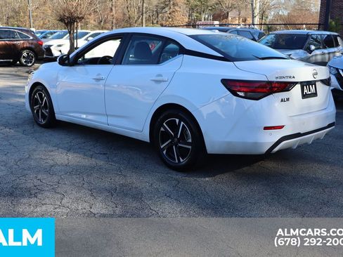 Used 2024 Nissan Sentra SV image 9