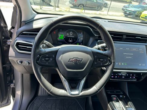 Used 2023 Chevrolet Bolt EUV Premier FWD image 15