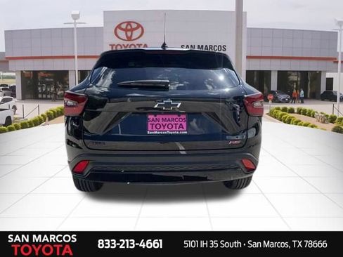 Used 2025 Chevrolet Trax RS w/ Driver Confidence Package FWD image 6