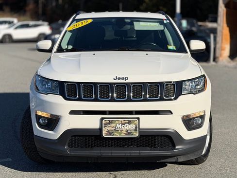 Used 2019 Jeep Compass Latitude w/ Popular Equipment Group image 2