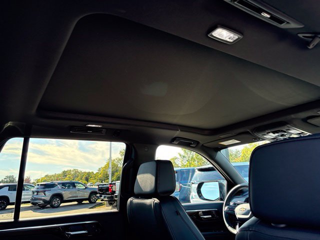 New 2026 Chevrolet Tahoe High Country AWD/4WD image 25