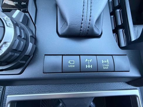 Used 2026 Toyota 4Runner TRD Off-Road Premium image 25