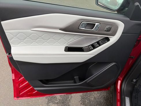 New 2026 Ford Explorer Platinum w/ LUX Leather Package image 13