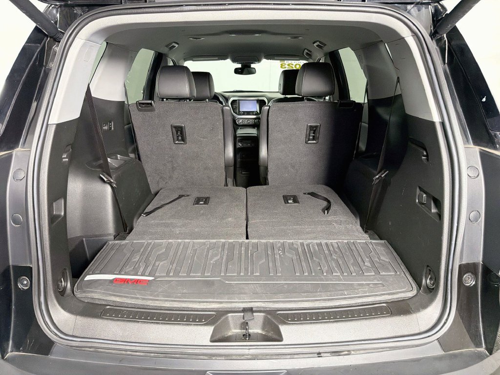Used 2023 GMC Acadia SLT FWD image 27