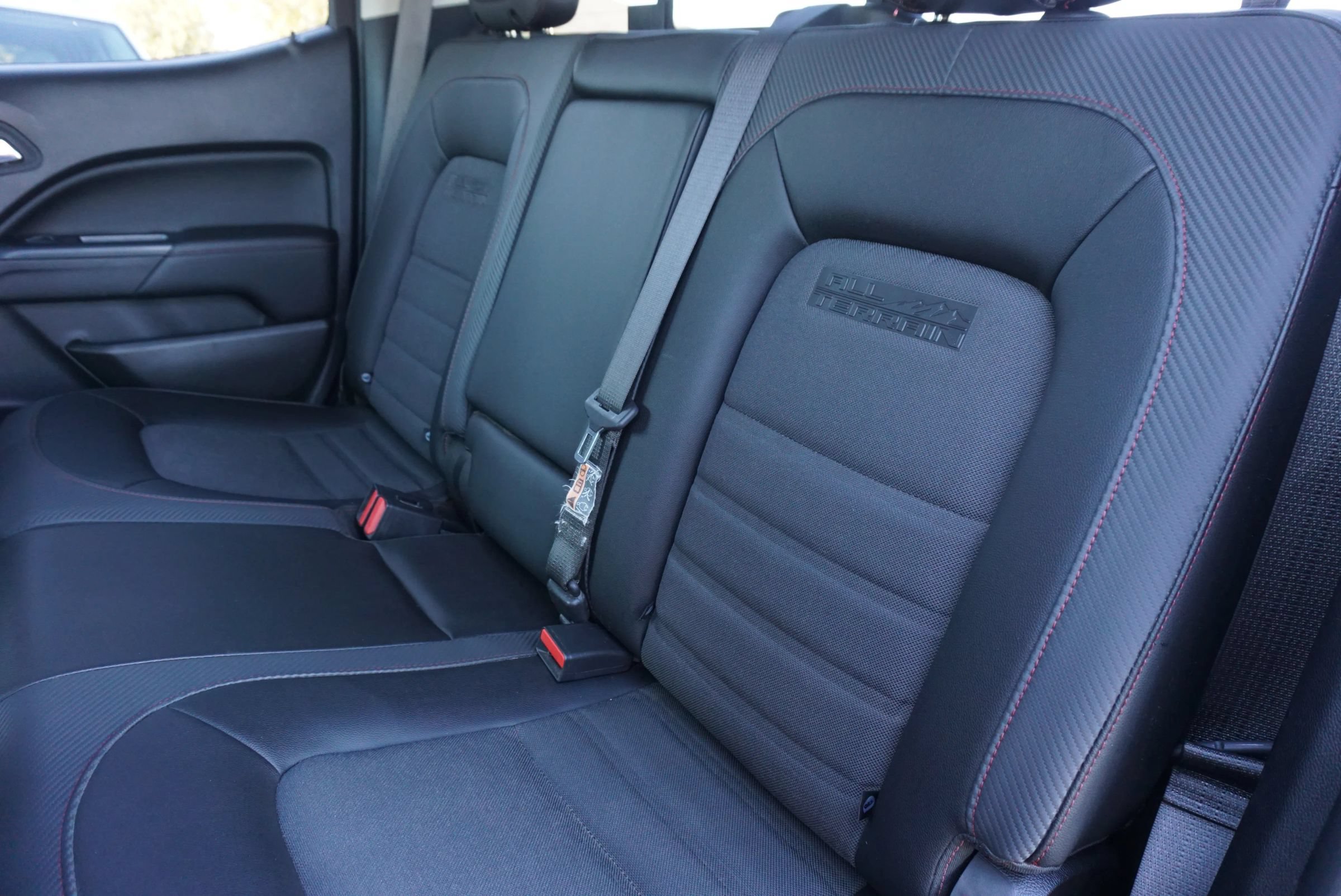 Used 2018 GMC Canyon All Terrain w/ Trailering Package AWD/4WD image 18
