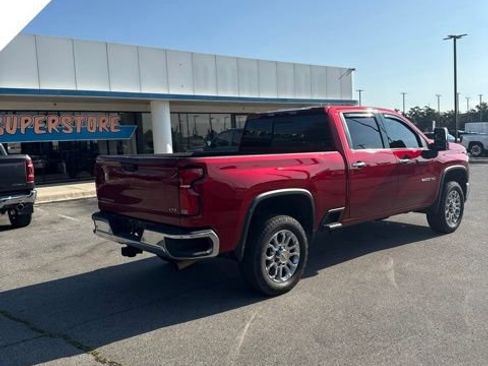 Used 2025 Chevrolet Silverado 2500 LTZ w/ LTZ Convenience Package AWD/4WD image 5