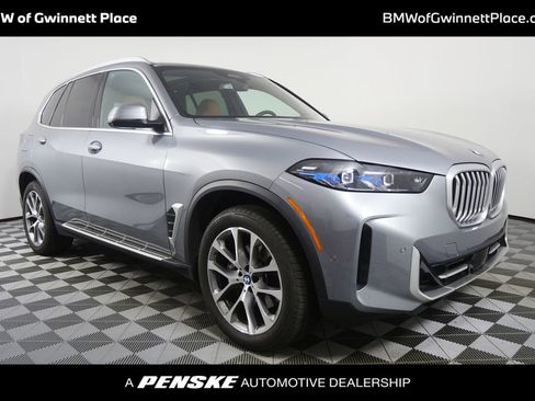 Certified 2026 BMW X5 sDrive40i image 1