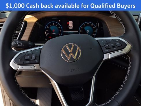 New 2026 Volkswagen Atlas SE FWD image 12