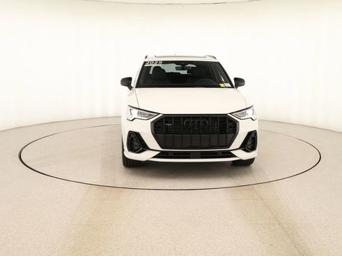 Certified 2025 Audi Q3 2.0T Premium Plus w/ Premium Plus Package AWD/4WD image 11