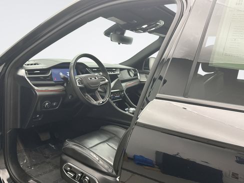 Used 2023 Jeep Grand Cherokee Overland w/ Adv Protech Group III AWD/4WD image 10