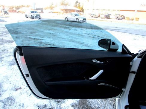 Used 2016 Audi TT 2.0T w/ Technology Package image 34