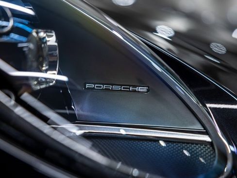 Certified 2024 Porsche 911 Targa 4S image 16