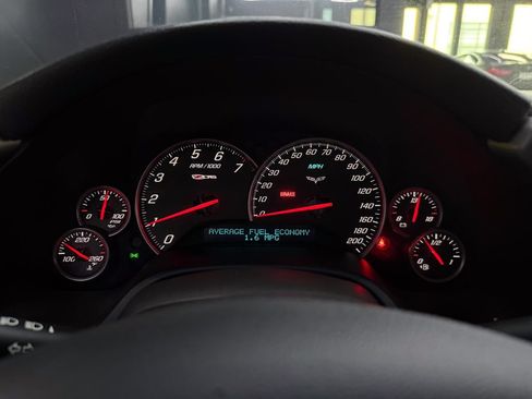 Used 2006 Chevrolet Corvette Z06 w/ Preferred Equipment Group RWD image 23