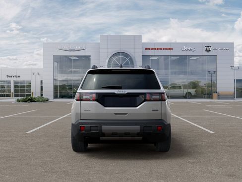 New 2026 Jeep Cherokee Overland w/ Trailer Tow Group AWD/4WD image 7