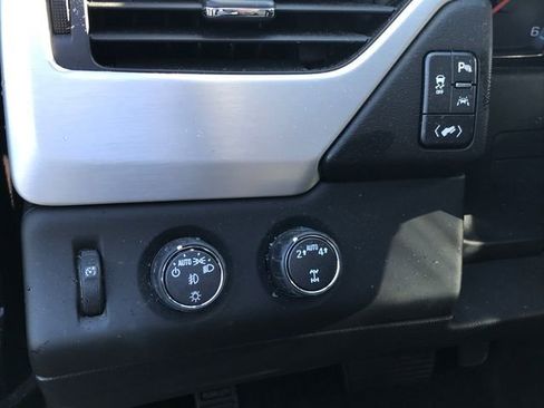 Used 2020 GMC Yukon SLT w/ Value Plus Edition image 35