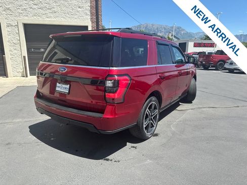 Used 2019 Ford Expedition Limited w/ Equipment Group 303A AWD/4WD image 7