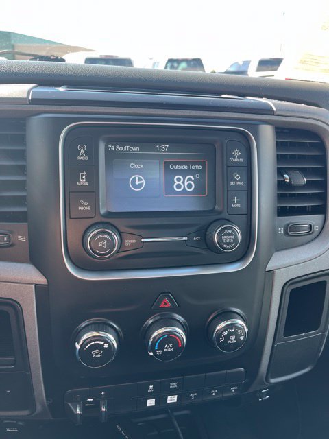 Used 2015 RAM 2500 ST AWD/4WD image 50