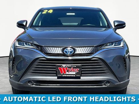 Used 2024 Toyota Venza LE AWD/4WD image 2