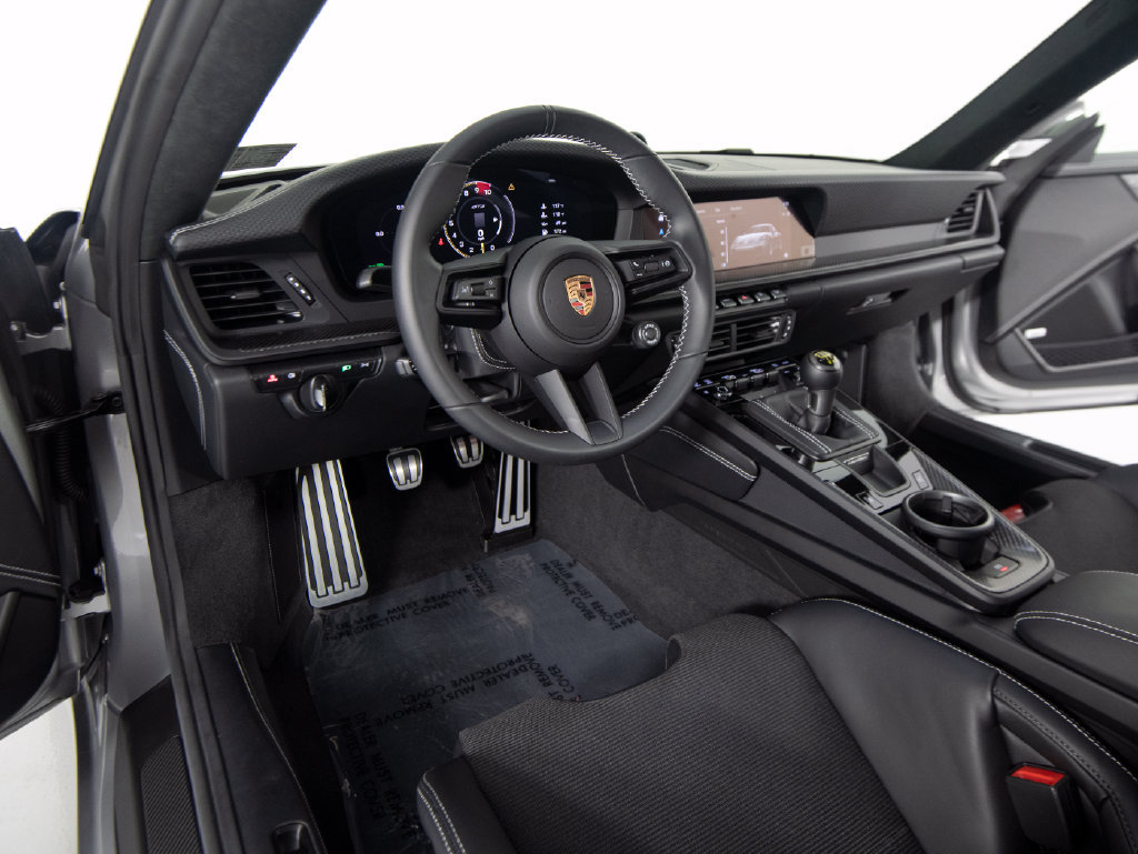 Certified 2026 Porsche 911 GT3 RWD image 4