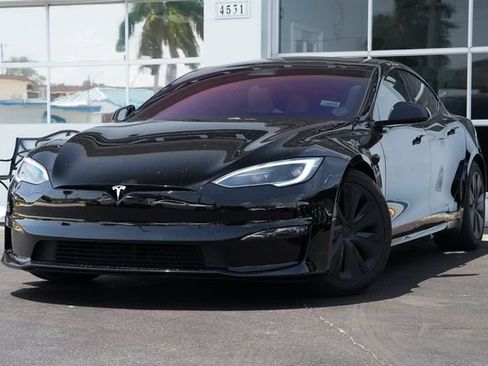 Used 2022 Tesla Model S Plaid AWD/4WD image 1