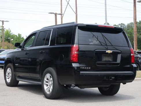 Used 2018 Chevrolet Tahoe LS w/ Enhanced Driver Alert Package image 2