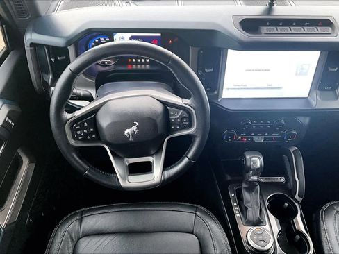 Used 2022 Ford Bronco Outer Banks w/ Sasquatch Package image 5