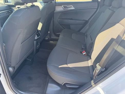 New 2026 Kia Sportage LX image 5