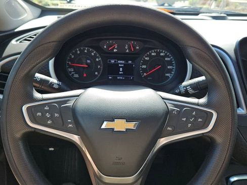 Used 2023 Chevrolet Malibu LT image 21