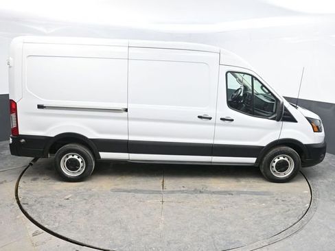 Used 2024 Ford Transit 250 148 Medium Roof image 25