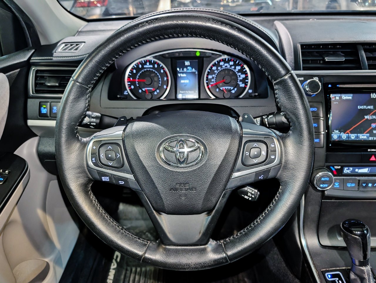Used 2016 Toyota Camry XSE w/ Moonroof Package FWD image 33