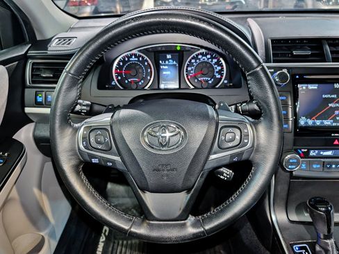 Used 2016 Toyota Camry XSE w/ Moonroof Package FWD image 33