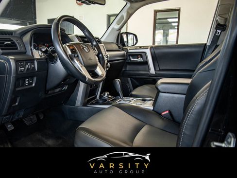 Used 2024 Toyota 4Runner SR5 Premium AWD/4WD image 9