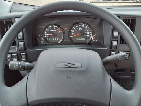 New 2025 Chevrolet Low Cab Forward 5500XG image 17