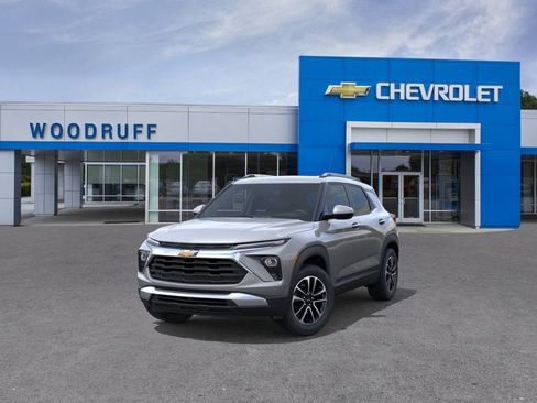 New 2026 Chevrolet TrailBlazer LT w/ Convenience Package FWD image 8