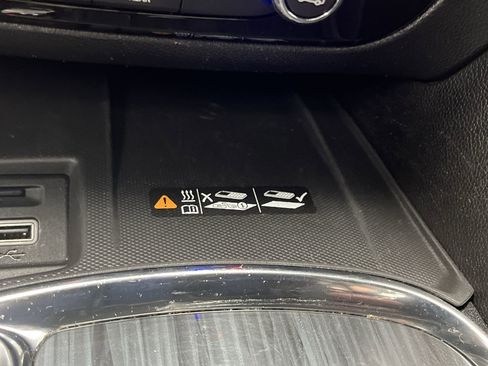 Certified 2023 Buick Enclave Essence w/ Experience Buick Package image 28