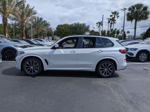 Used 2021 BMW X5 sDrive40i w/ M Sport Package RWD image 2