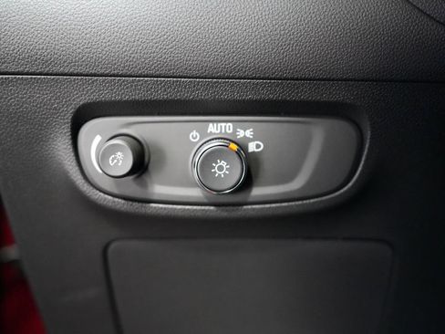 Used 2024 Buick Encore GX Preferred w/ Comfort Package AWD/4WD image 22