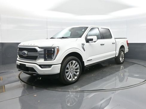 Used 2021 Ford F150 Limited image 3