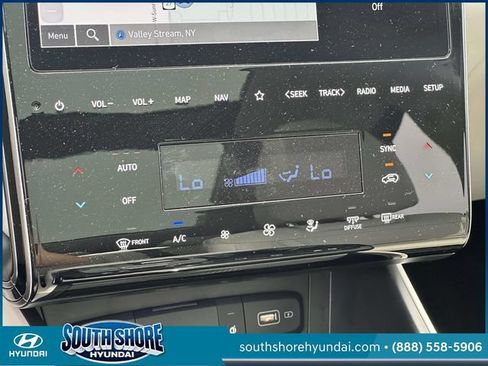 Certified 2023 Hyundai Tucson Limited AWD/4WD image 34