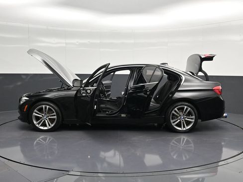 Used 2018 BMW 330i Sedan RWD image 33