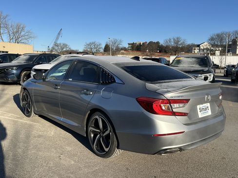 Used 2022 Honda Accord Sport image 7