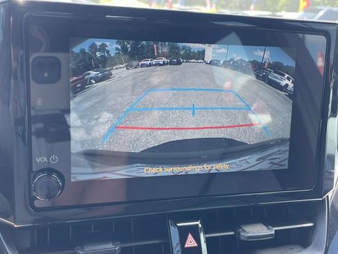 Used 2026 Toyota Corolla SE FWD image 15